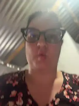 Soe_Lara webcam