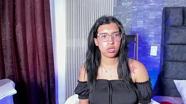 Karin_Ks webcam