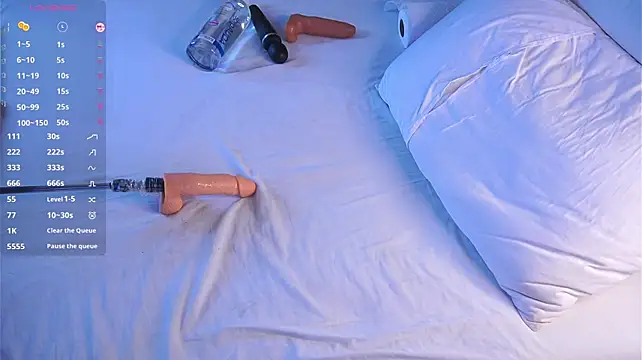 MaliaJoyal webcam