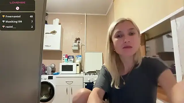 AngelJeni webcam