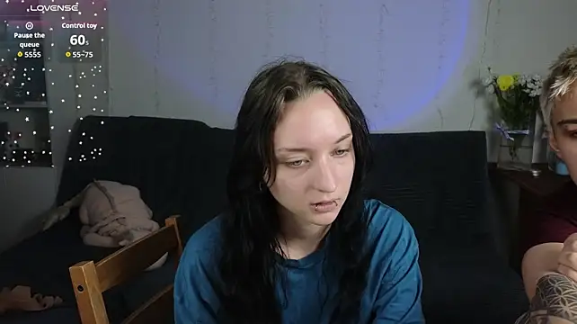 LuxuryLoverss webcam
