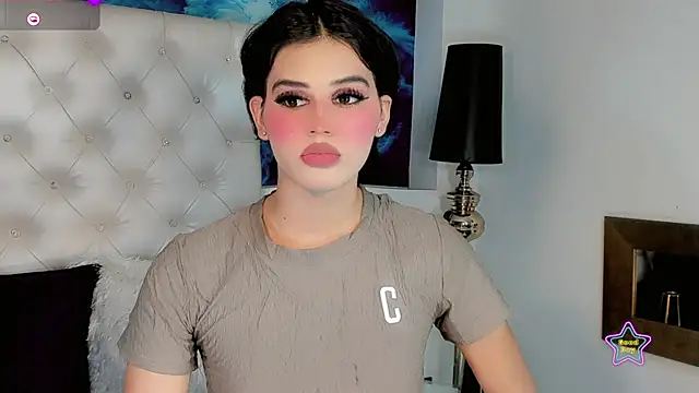 Valentiina_Foxx webcam