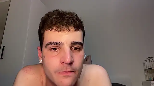 lucas_bennet (M twink) - cam baby