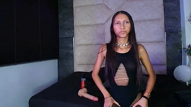 KittyLuxe_ webcam