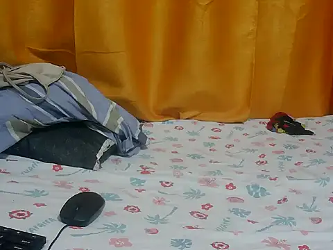 giana_mila webcam