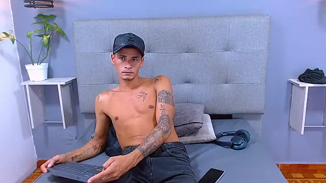Jainer_Bronw_01 webcam