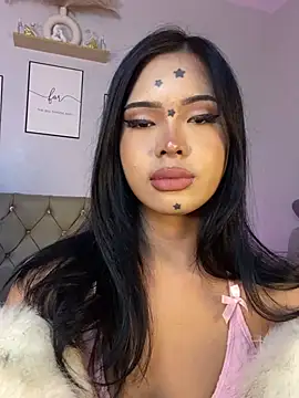 MiaraLove webcam