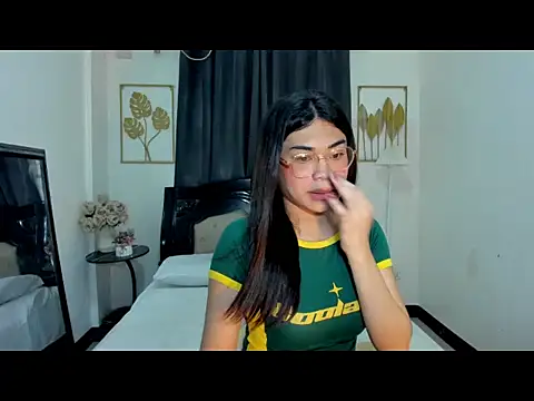sugarbabeMIKKA
