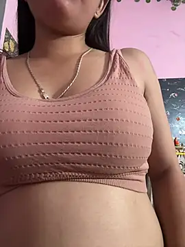 isha_sharma2002