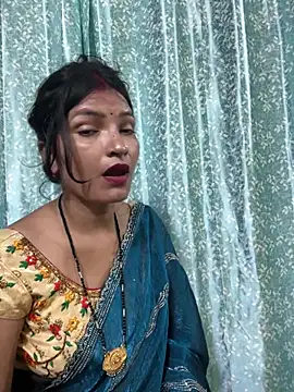 Priyaa_1433