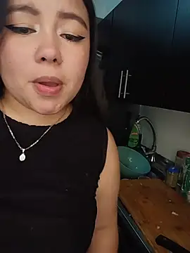lucy_blush