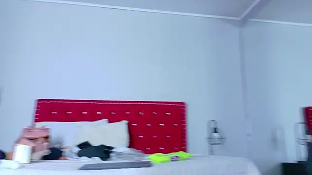 CassandraWhite live cam preview