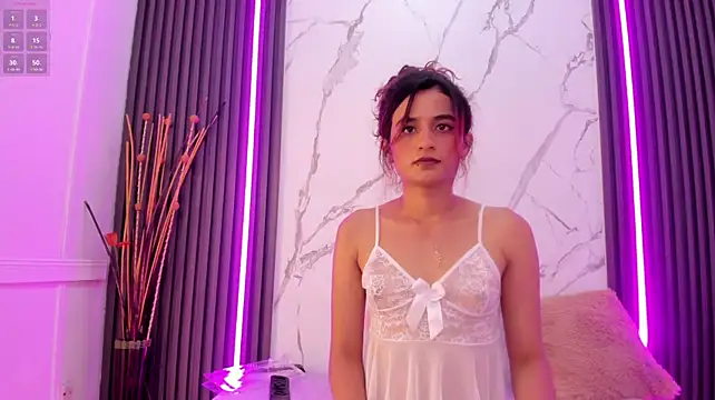 petite_phoenix