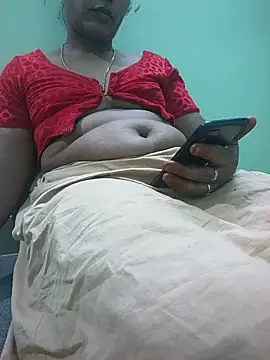 saro_tamilgirl live cam preview