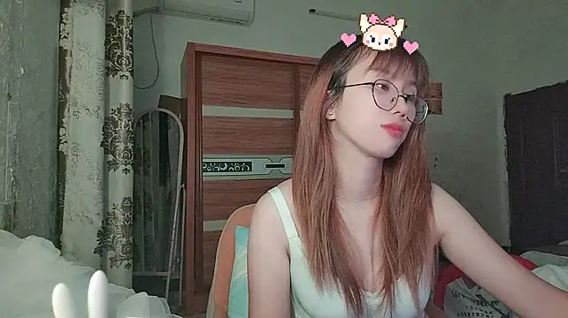 Lili_666 webcam