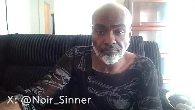 sinnernoir live cam preview