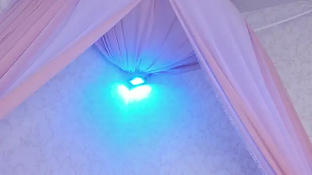 LolaGray__