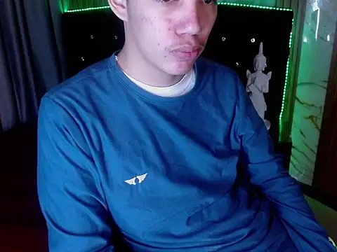 haku_nayro webcam