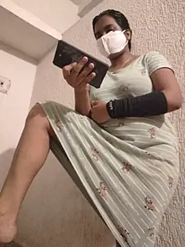 Priya_Strip