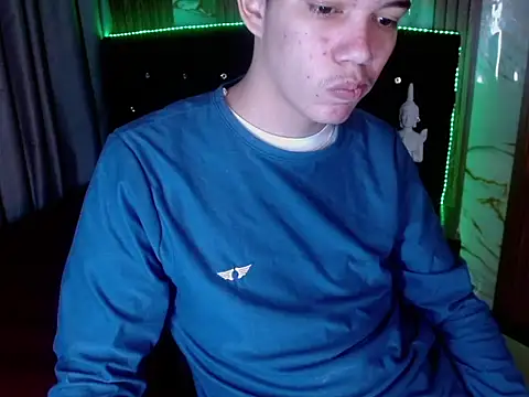 haku_nayro webcam