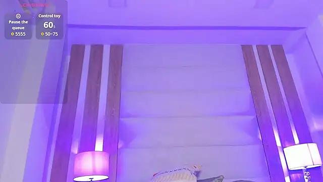 VickyyMoore webcam