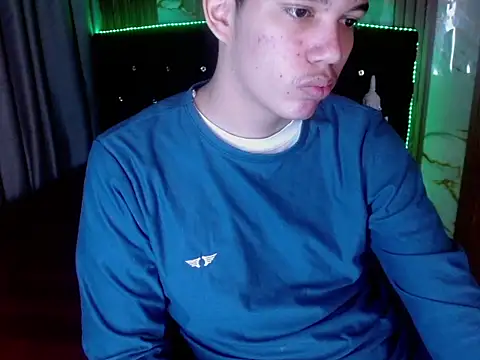 haku_nayro webcam