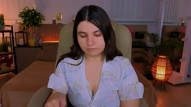 Viola__Shy webcam
