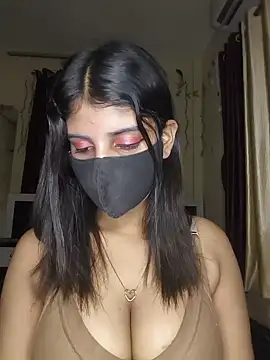 Zaayaa_2 webcam