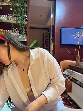 momoli60 webcam