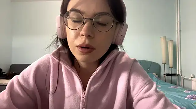 EdelinBegsher webcam