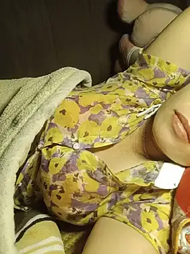 cumgirl1 webcam
