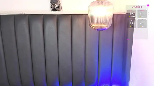 Isa_dumont webcam