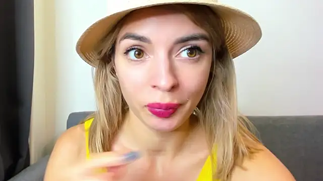 _ellen_meow_ webcam