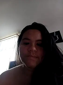 Julieta-tits webcam