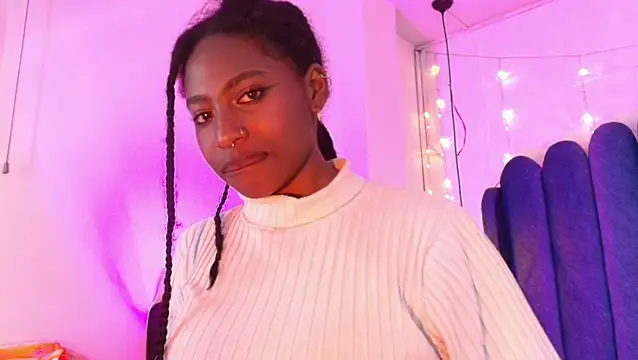 Queen_perla_ webcam