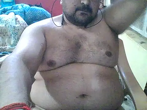 Aryan_Milf_Lover webcam