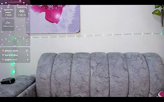 Virgin_Sophia webcam