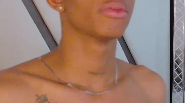 TiffannyValentine webcam