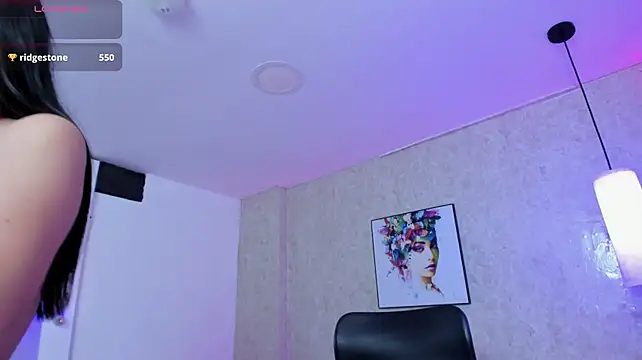 Littlee_Mia webcam