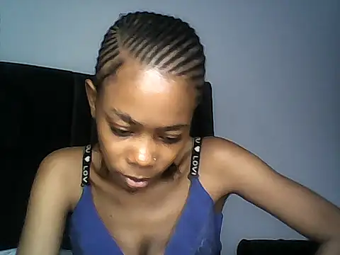 Squirtydoll95 webcam