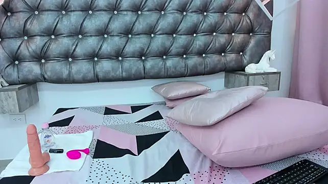 -Cleo_ webcam