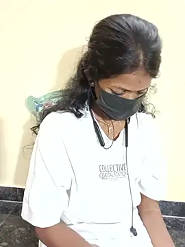 Tamil_MukilVenba webcam