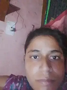 Varsha_96 webcam