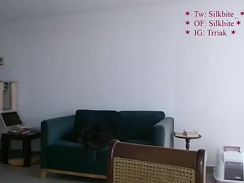 babyluna_8_8 webcam