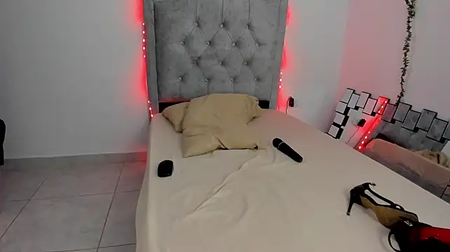 SHARONBLAKE2 webcam