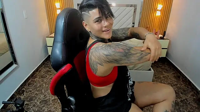KAROLLJONES1 webcam