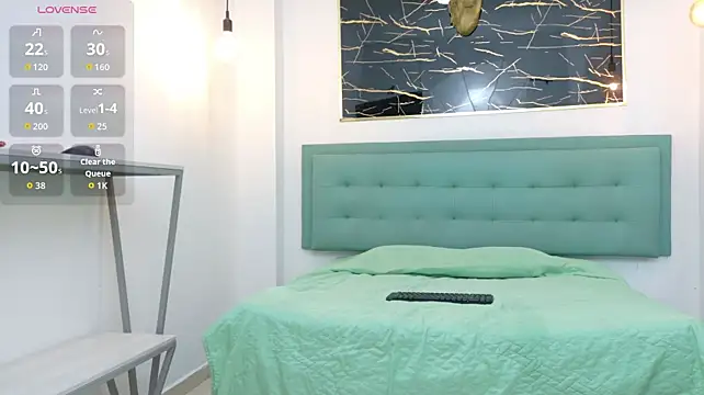 Yuri_Queen webcam