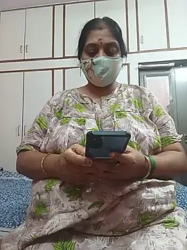 Ragavi-kannada-telugu webcam