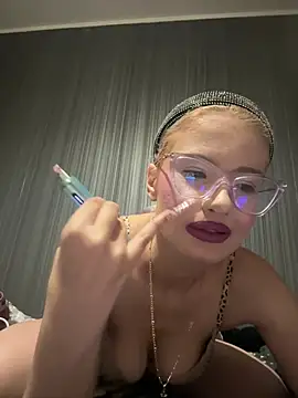 Melissa_Baddie webcam