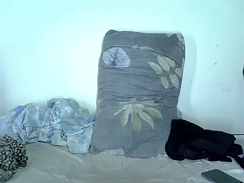 quenbella webcam